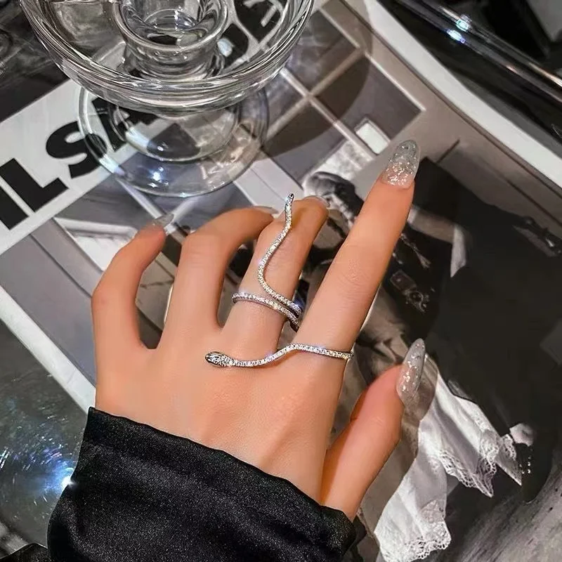 Korean Fashion Gothic Cool Snake Shape Full Rhinestone Rings for Women Girls Adjustable Hip Hop Punk Ring Party Jewelry Wholsale