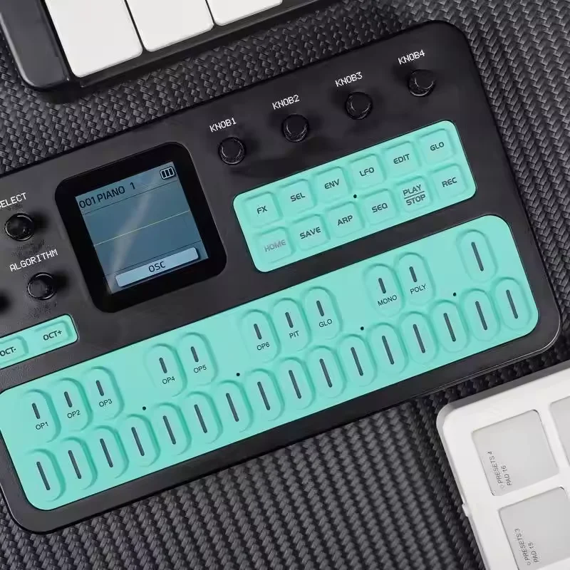 M VAVE FM 1 Pocket FM Synth 6 Op 32 Algorithm 128 Presets DX7 SYSEX 12 Voice 27 Keys TFT Screen Built-in Speaker 12H Battery