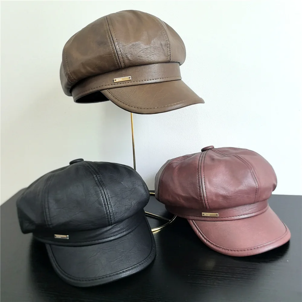 

Pu Leather Beret Hat With Metal Logo Korean Retro British Painter Style Unisex Octagonal Cap Newsboy Cap For Autumn Winter
