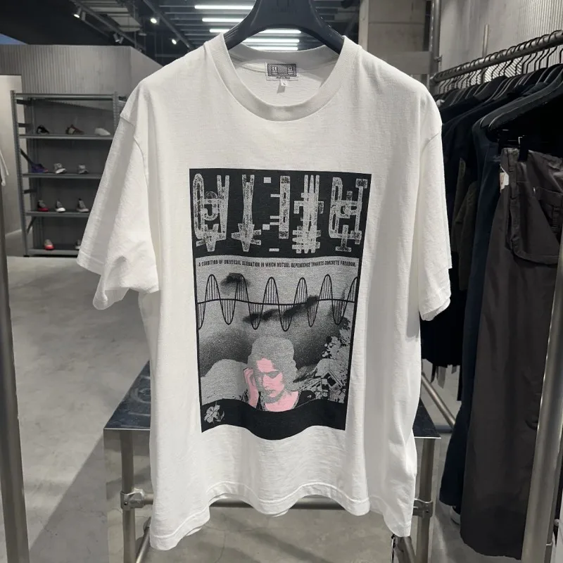 Stock 26ss Summer CAVEMPT Tshirts Men Women Pixel Graffiti Portrait Pattern Cotton Breathable CE Tee Unisex Short Sleeve Tops