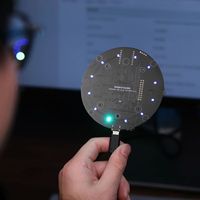 ReSpeaker XMOS XVF3800,AI-powered 4-Mic Array for Clear Voice in Noise Suppression,5m 360°far-Field Voice Pickup,AEC AGC DoA VAD