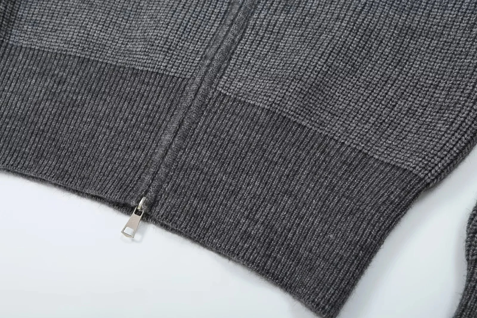 KONDALA Damen Trendiges Pendler-Hosen-Set Reißverschluss-Revers-Strickjacke Elastische Taille Hose Neue Mode 2026 Herbst Winter Freizeit-Set – Detail 30