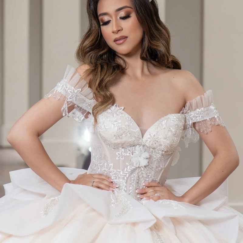 

Блестящие платья Quinceanera цвета слоновой кости с открытыми плечами, аппликация, цветок, бисер, кристалл, тюль, корсет, вечерние, день рождения, сладкое платье 16, Vestid