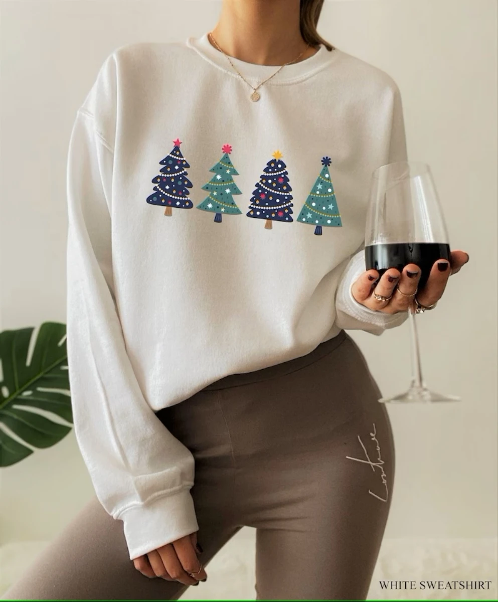 

Christmas Tree Sweatshirt Trendy Christmas Lights Shirt Cozy Winter Season Long Sleeve Tops Winter Outfits For Women