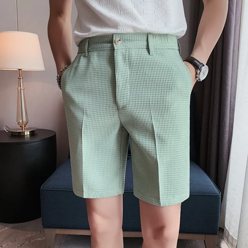 Fashionable Men's Knee-Length Shorts Lightweight Waffle Texture Summer Casual Dress Pants Cooling Ice Silk Breathable Fabric