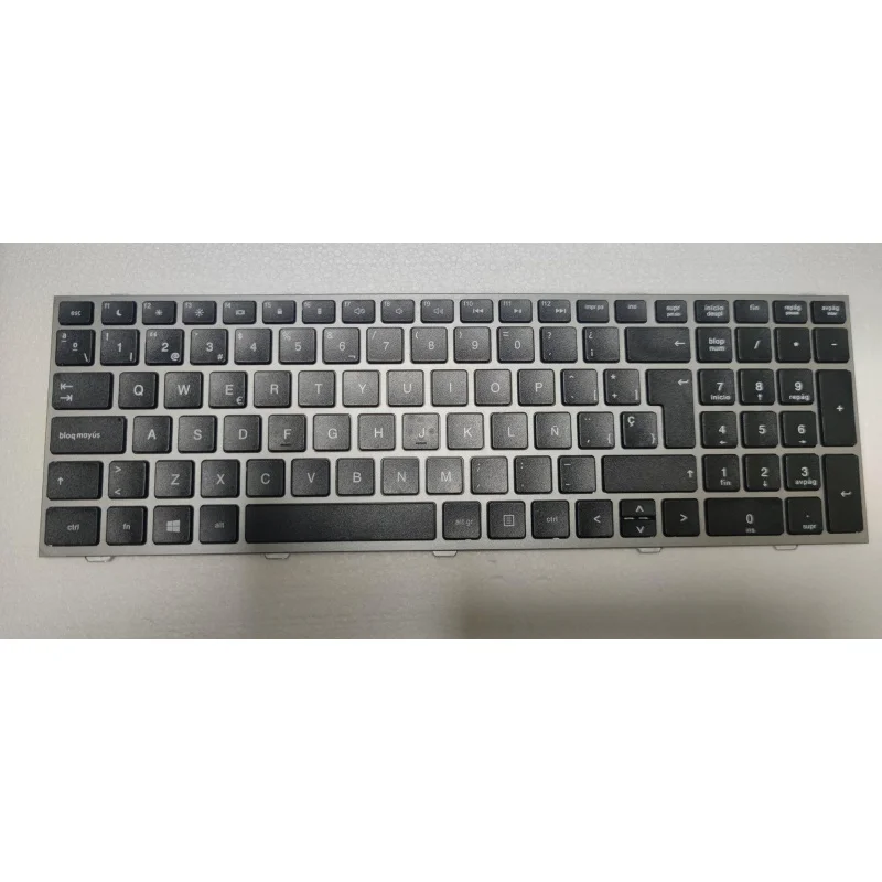 

Z New for HP Probook 4535S 4530S 4730S Spanish Keyboard SILVER FRAME