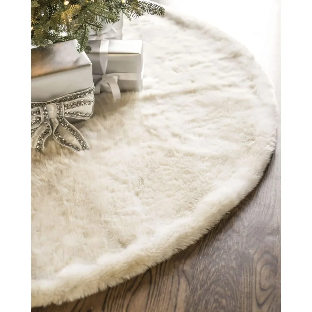 Lodge Faux Fur Tree Skirt, 60 inches, Ivory White