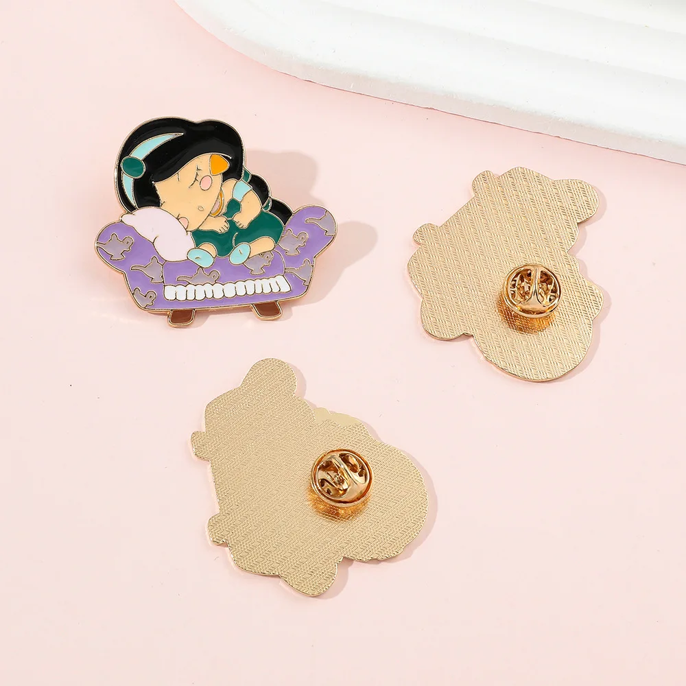 Disney Cartoon Pins Princess Jasmine Sleeping Beauty Snow White Metal Badge Accessories Fashion Girl Clothing Brooches Jewelry