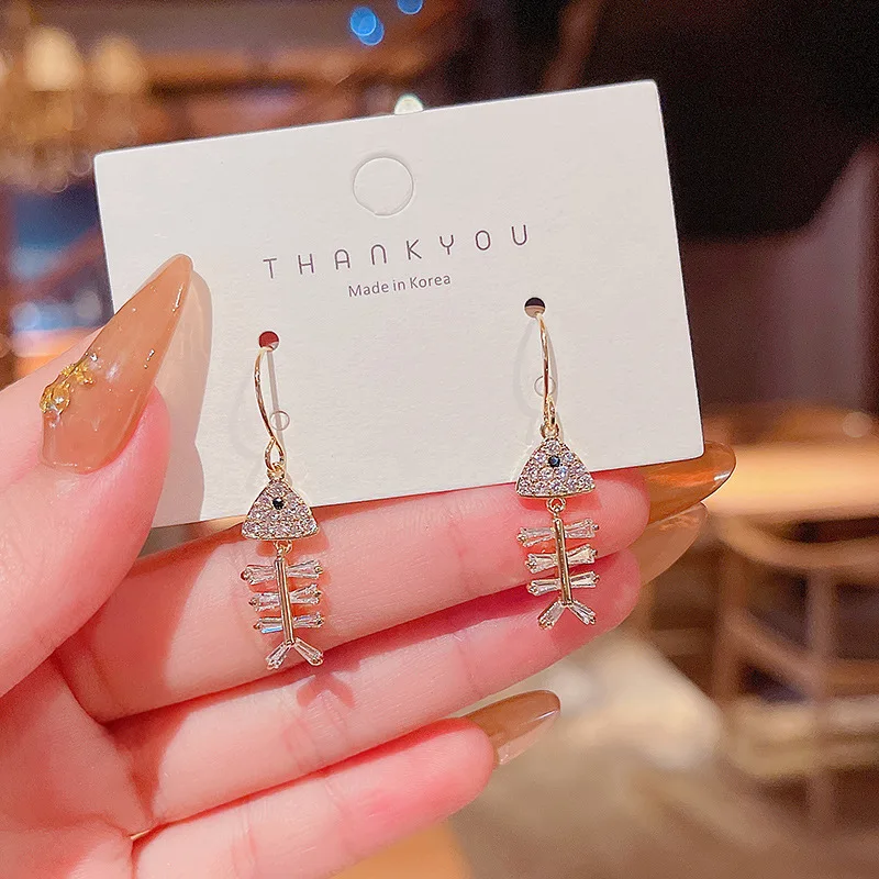 Korean New Fishbone Earrings Female Micro Zircon Stud Earrings for Women Silver Needle Fashion Women Jewelry