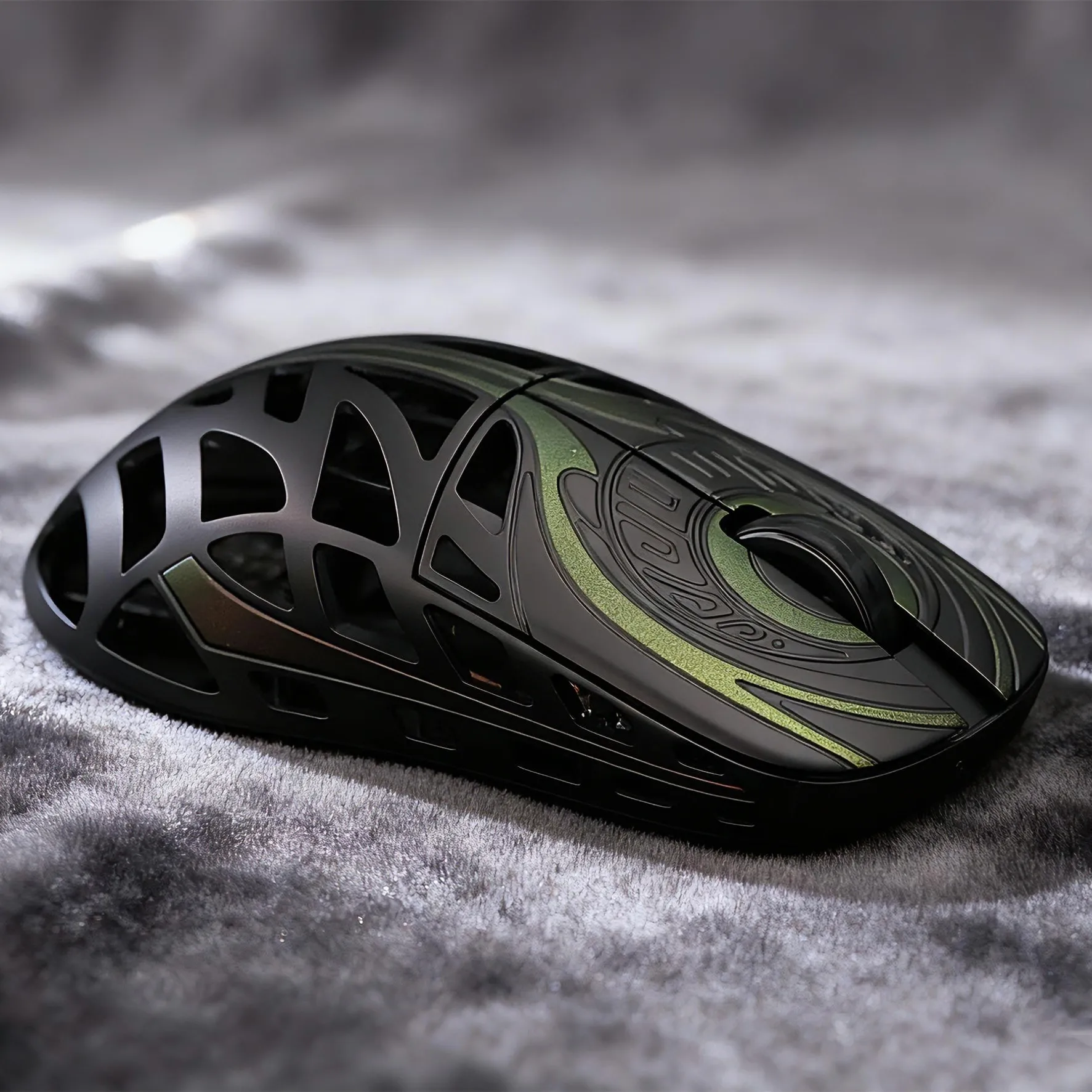 WLMOUSE Strider 45g Magnesium Wireless Gaming Mouse PAW3950HS