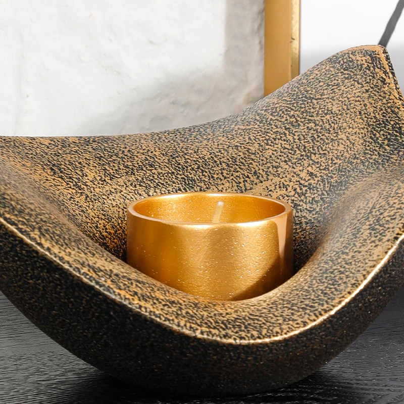 

A1 Resin Handicrafts Geometric Candlestick Bowl Candle Holder Tables Centerpieces Gold Candle Holders Home Decoration