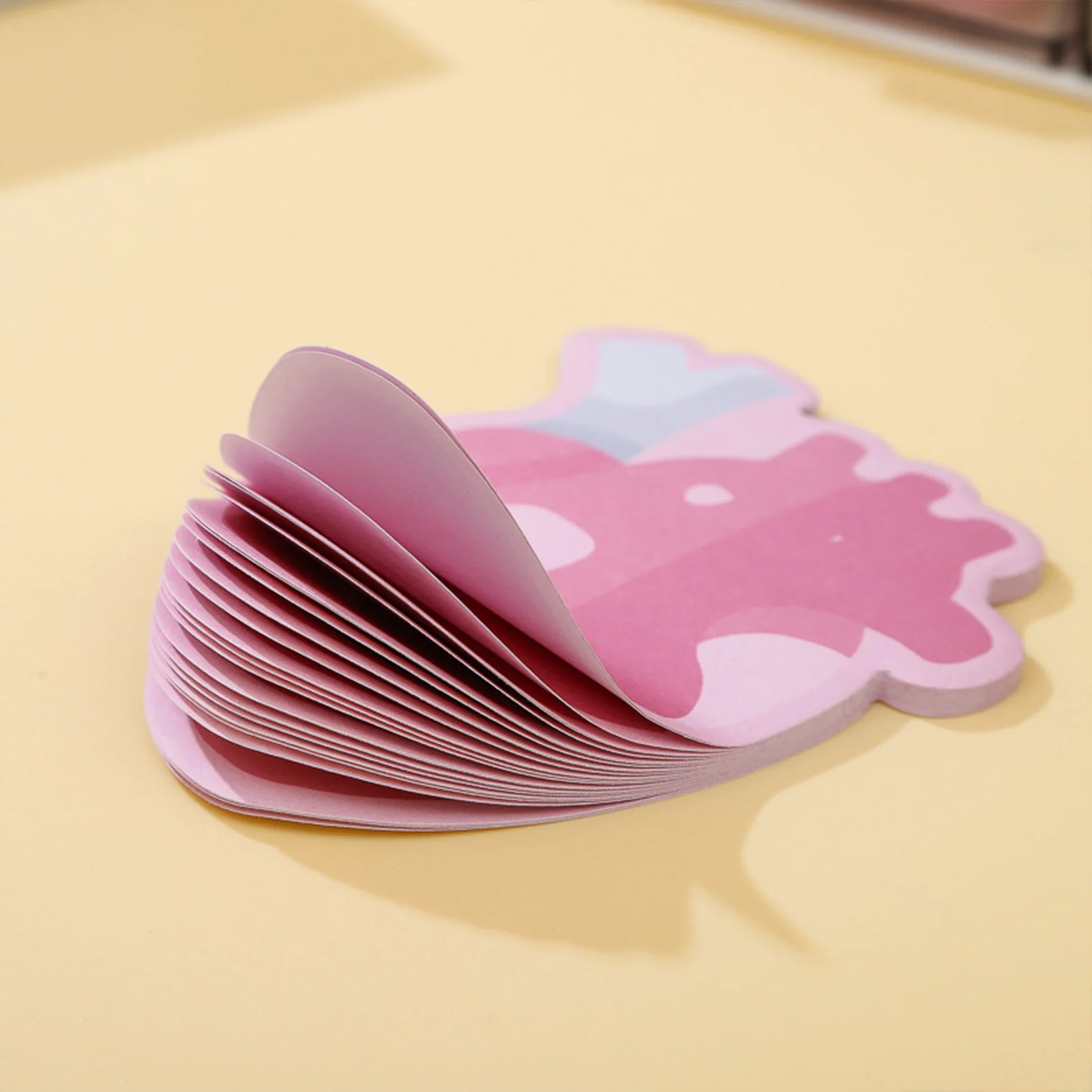 مجموعة ملاحظات مكونة من موضوع الرعاية الصحية للأطفال، مجموعة محاكاة بسيطة، مفكرة لاصقة قوية يمكن أن تمزقها بشكل عادي.