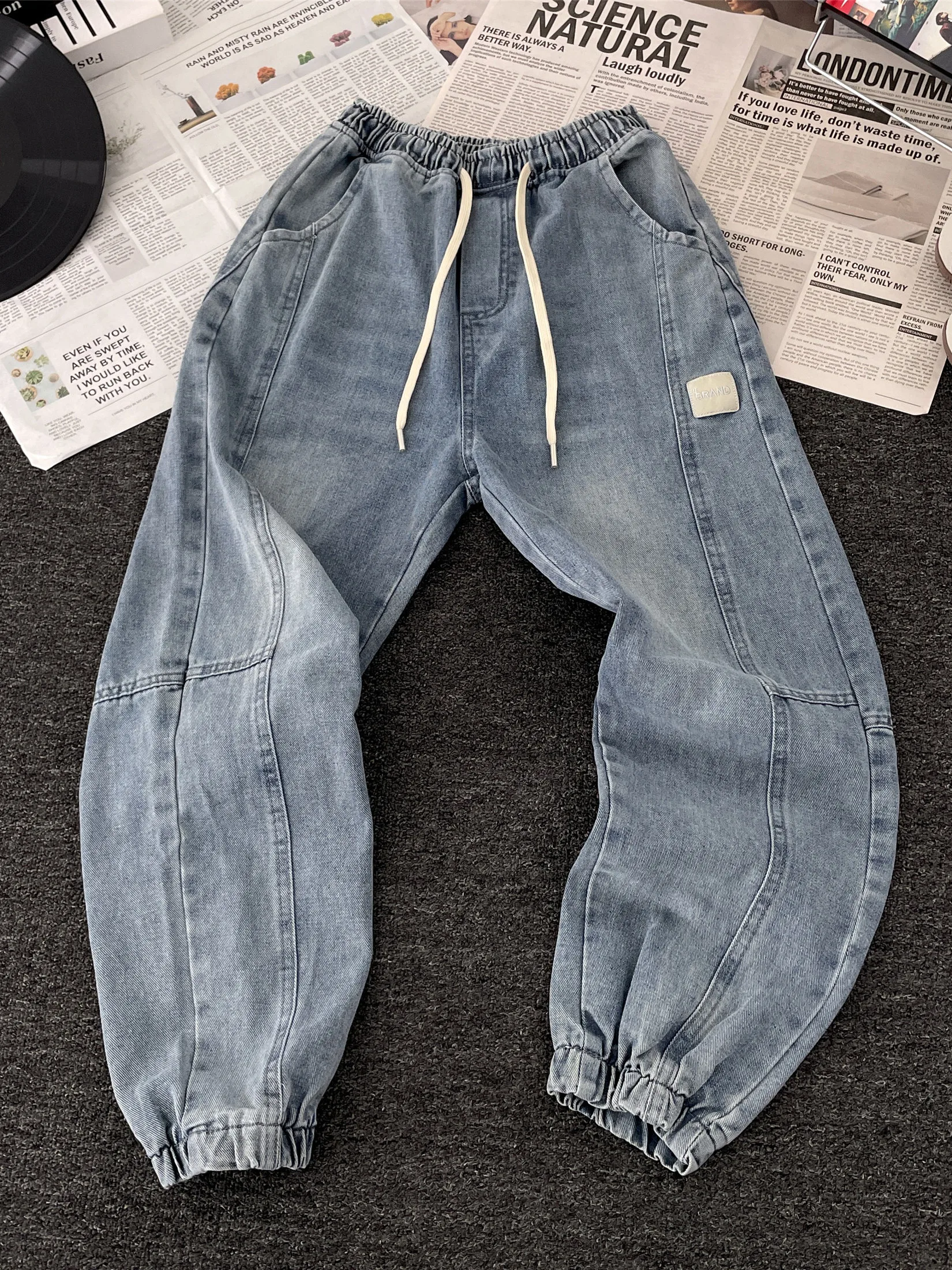 

Весенне-осенние синие джинсы для мужчин, джинсовые брюки в стиле пэчворк с эластичной резинкой на талии, американские повседневные модные свободные брюки