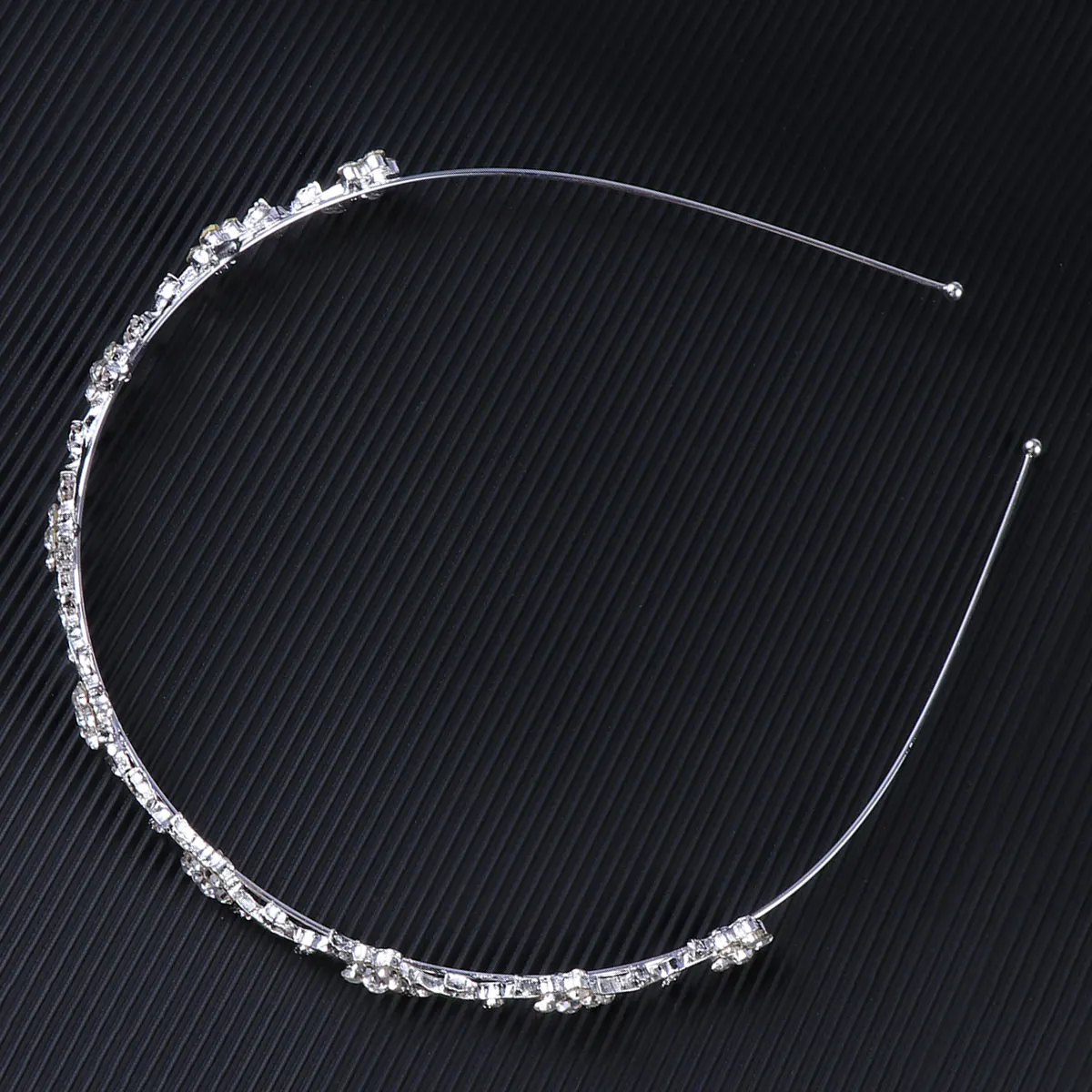 

Petal Crown Tiara Rhinestone Flower Hair Band Headband for Women Wedding Headbands Bridal Accessories Silver Alloy