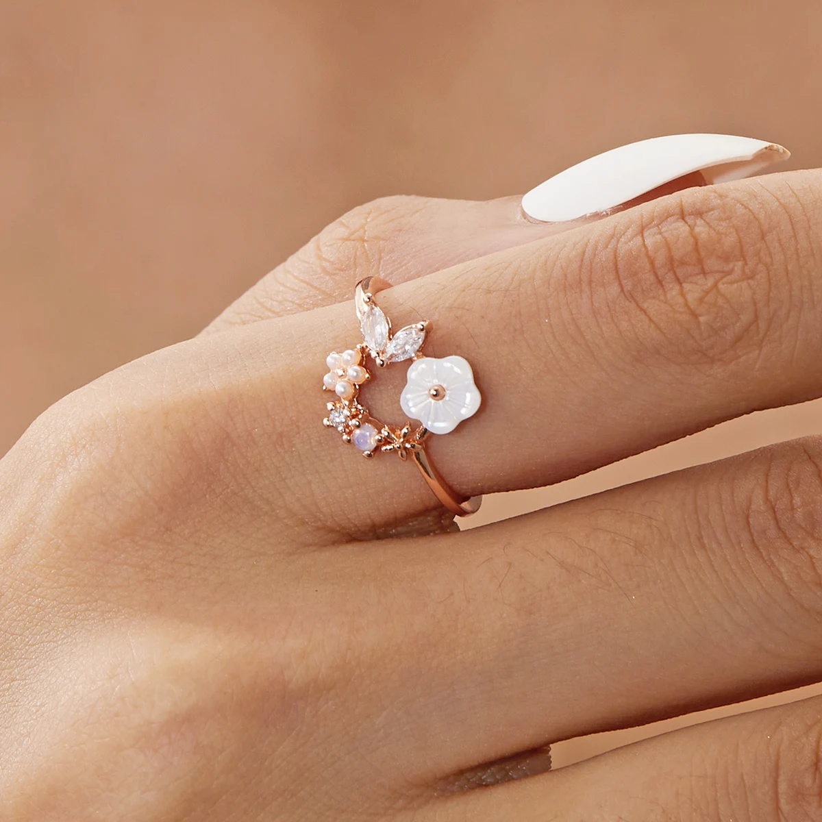 Zarte Kristall-Zirkon-Ringe für Frauen, süße Blume, Blatt, Schmetterling, verstellbare offene Ringe, Hochzeit, Verlobung, Schmuck, Geschenk – Detail 7