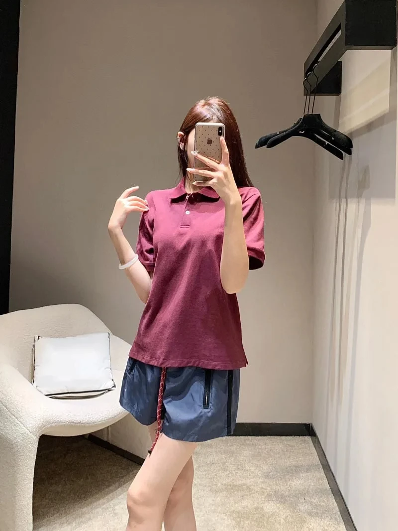 Unisex style women's T-shirt fashionable, simple and versatile, unisex style, lazy and casual embroidered letter short sleeves