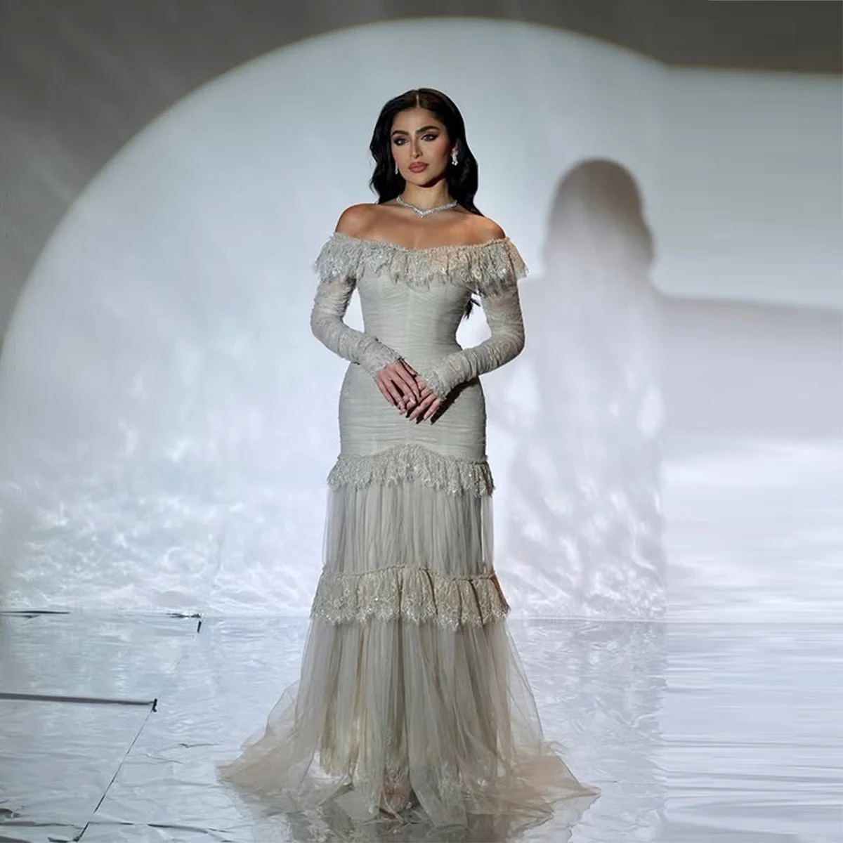 

Retro Lace Off The Shoulder Prom Dress Long Sleeves Mermaid Zipper Back Evening Gowns Lace And Tulle Tiered Formal Party Dress