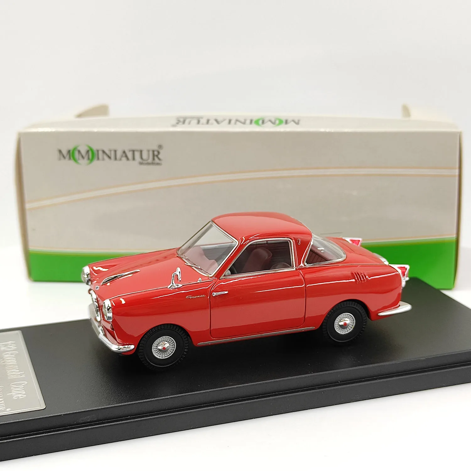 

Diecast MOMINIATUR 1/32 Scale Goggomobil Coupe Red Resin Car Model Collectible Toy Gift Souvenir Display Ornament