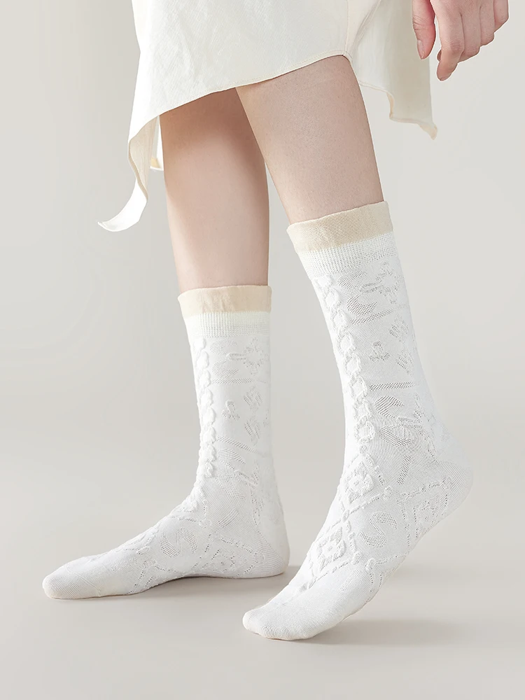 

White Socks for Women in Spring and Autumn Moisture Wicking Mid-length Combed Cotton Stockings Lolita Girl's Long Cotton Socks