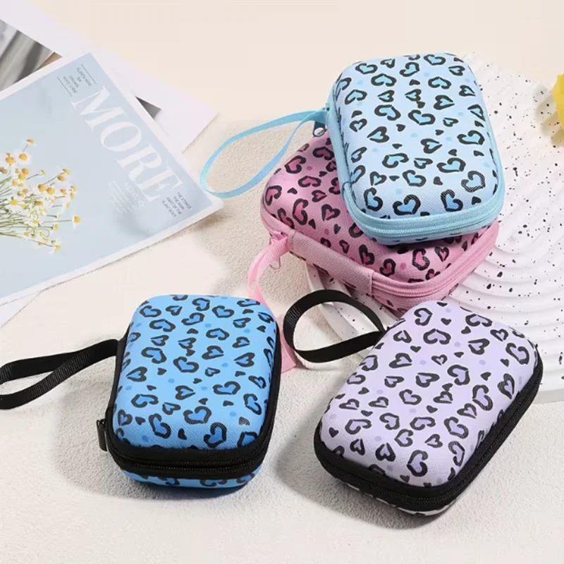 Leopard Print Heart-Shaped Pattern Digital Storage Bag, Data Cable Charger, Headphones, USB Storage Box (Small Size)