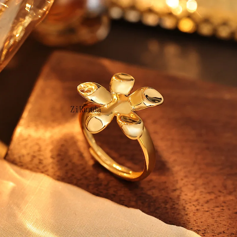 خاتم على شكل زهرة لامعة كلاسيكية فرنسية للنساء، خاتم بتلات كبير وبسيط للرياح الباردة