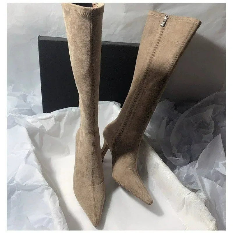 

Женские сапоги-ботфорты 2026 с острым носком, на высоком каблуке, с боковой молнией, из замши, эластичные, современные, сексуальные, Zapatos De Mujer