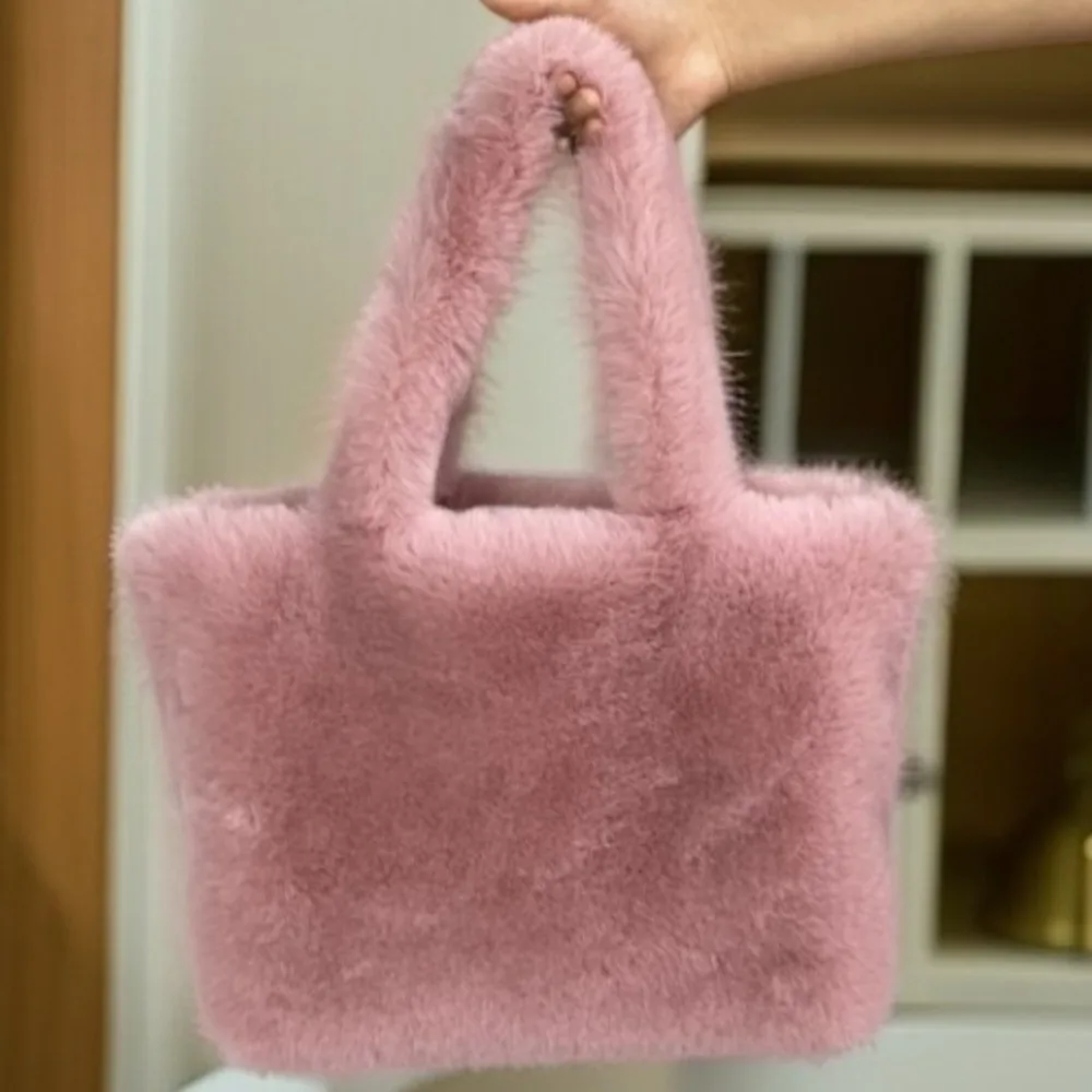 New Large Capacity Plush Handbag Casual Solid Color Underarm Bag Portable Cosmetic Organizer Gift