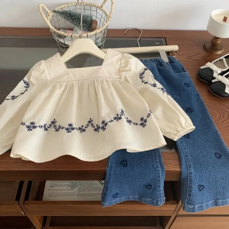 

Girls Fashion Clothes Set 2-7 Y Children's Embroidered Square Collar Blouse and Heart Jeans 2Pcs Suit Kids Outfit