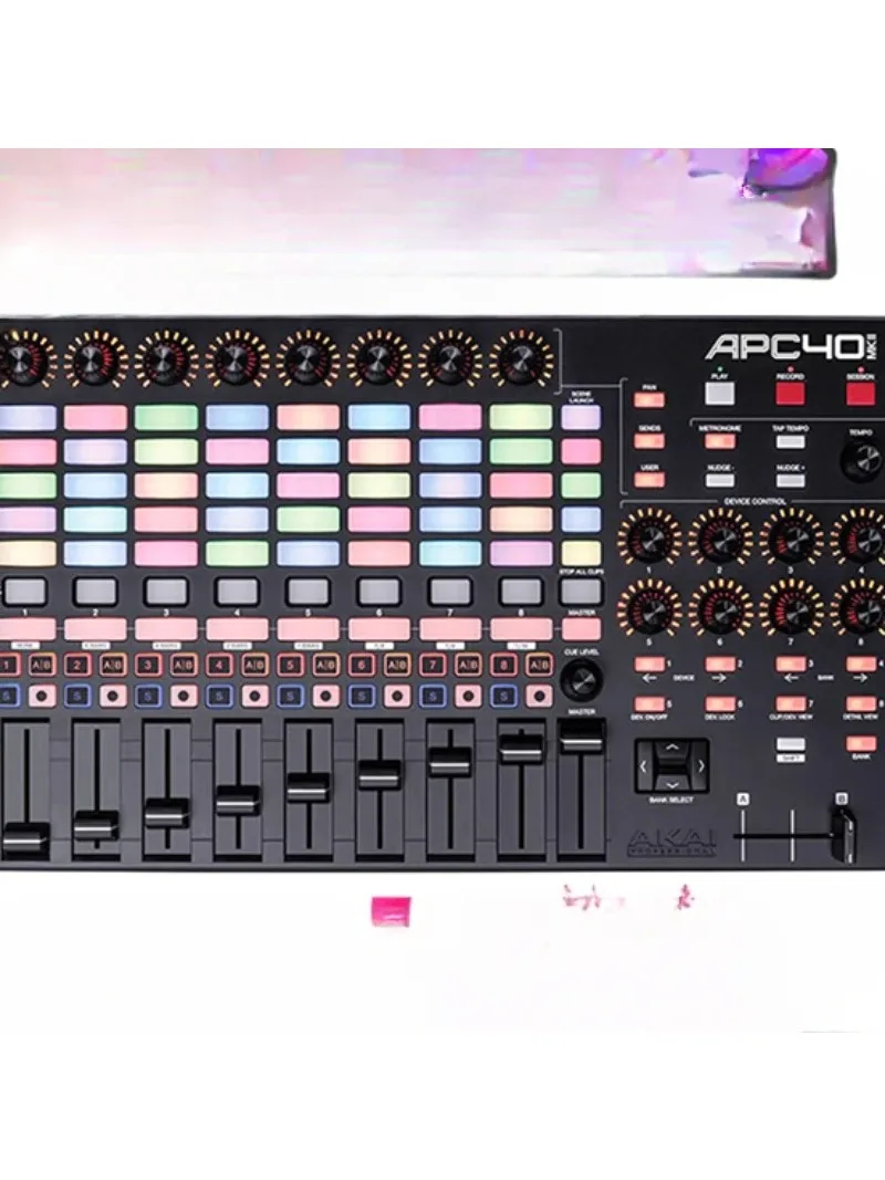 APC40 MK2II DJ Controller VJ Console 64 Keyboard MiNi Electronic Sound 2nd Generation Strike Pad Jia