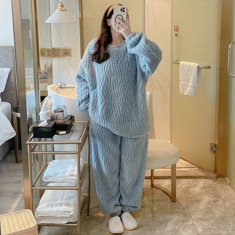 

Plus Size 130Kg Winter Long Sleeve Thick Warm Flannel Pajama Sets Women Coral Velvet Sleepwear Suit Pyjamas Homewear Clothes