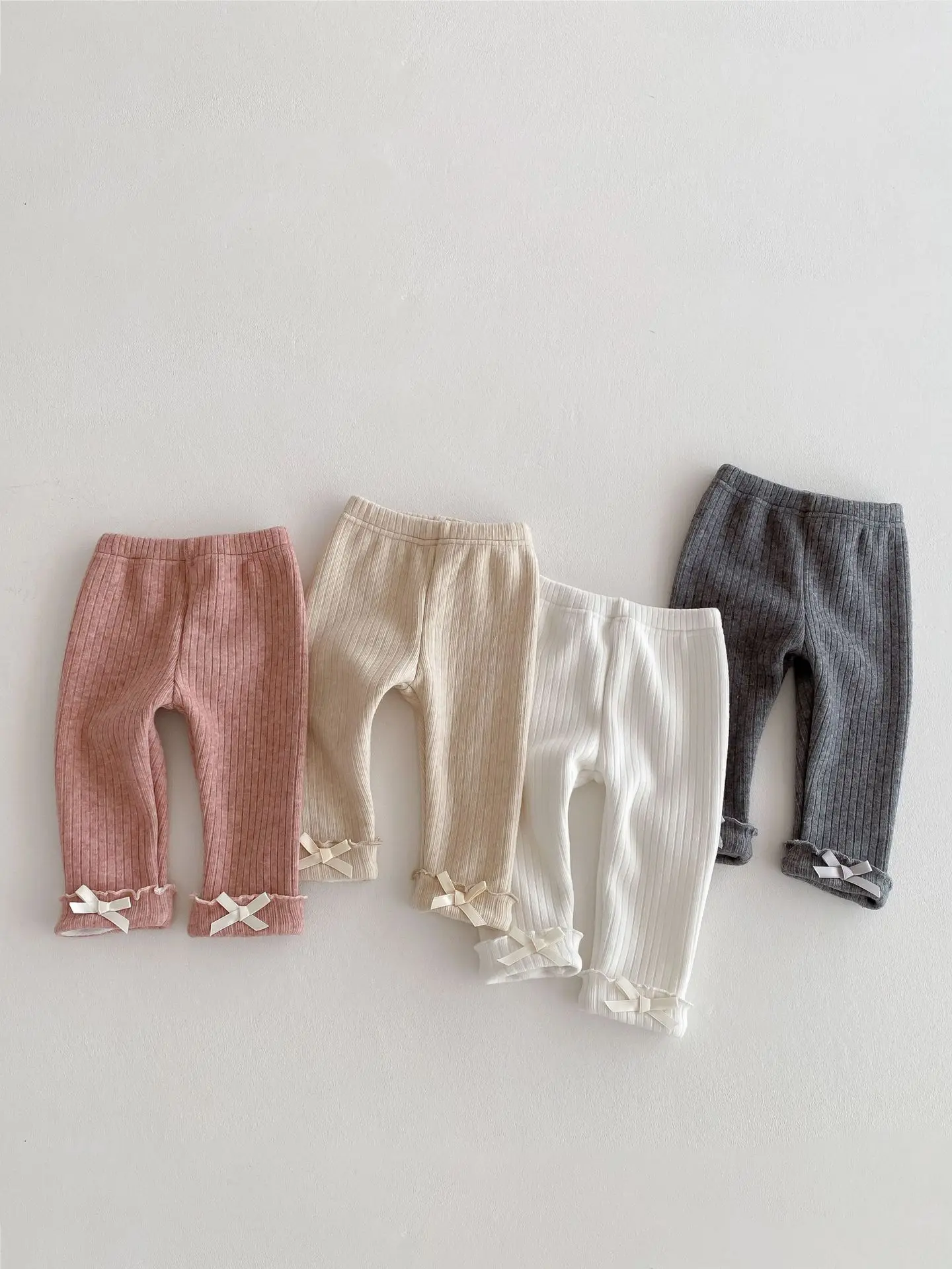 2025 جديد طفل فتاة القطن صوف مبطن طماق الملابس 0-3Y طفل لطيف Bowknot مزين بناطيل تدفئة لينة مرونة الخصر ارتداء اليومي #3