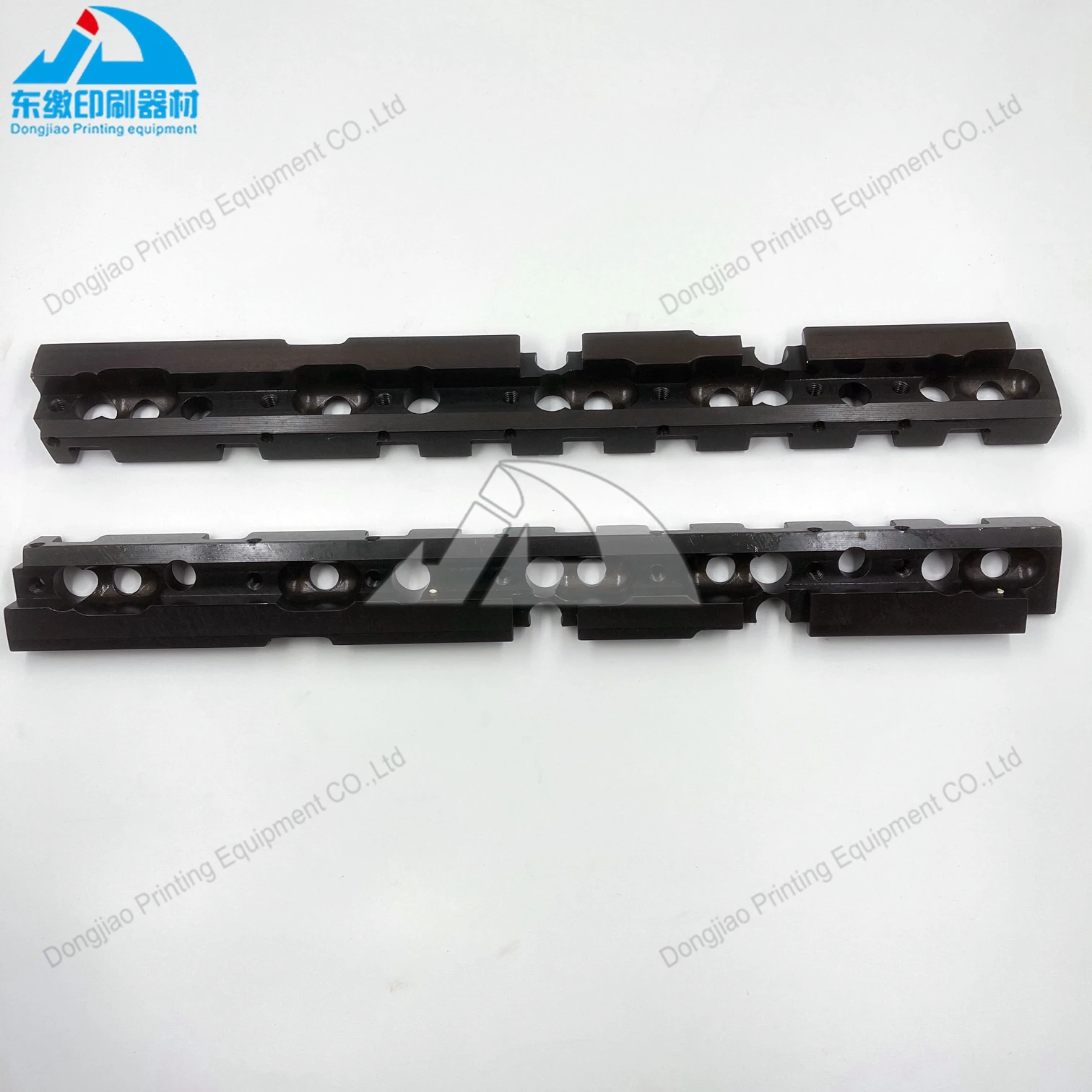 

1 Set Plate Clamp KG73955-A KG73955-B UPPER Clamp Bar for Mitsubishi D3000 UPPER Plate Clamp