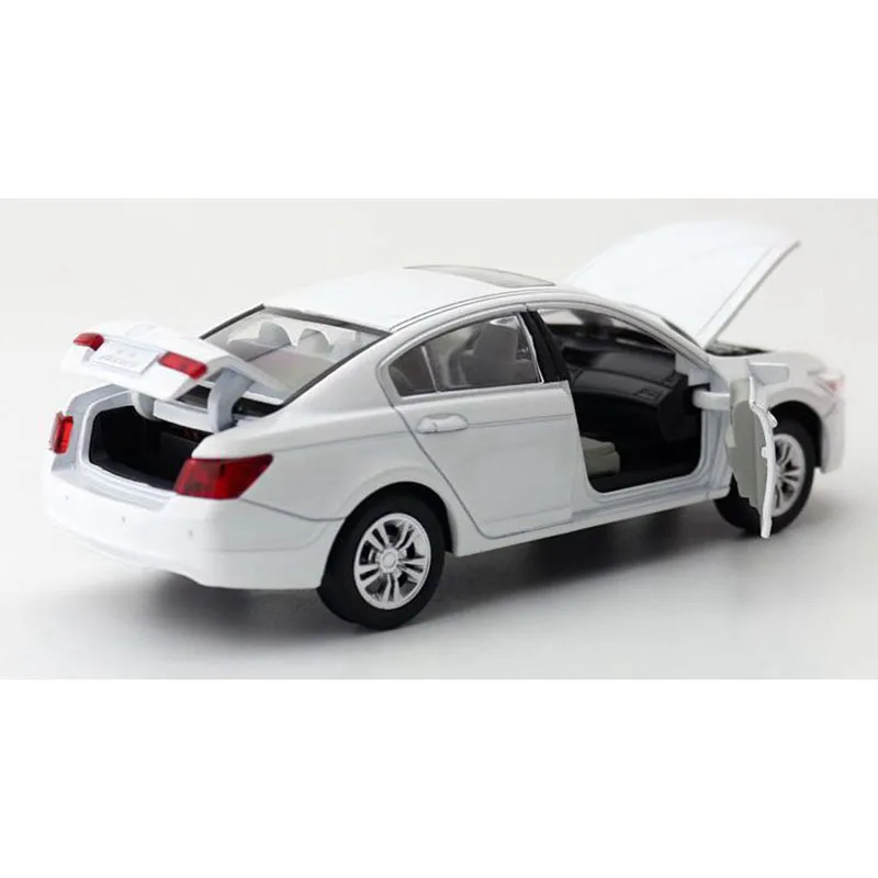 1:32 Scale Accord Toy Car Models  Alloy Die cast Toys Vehicles Pull Back Sound Light Toys for Boys Best Gifts kids