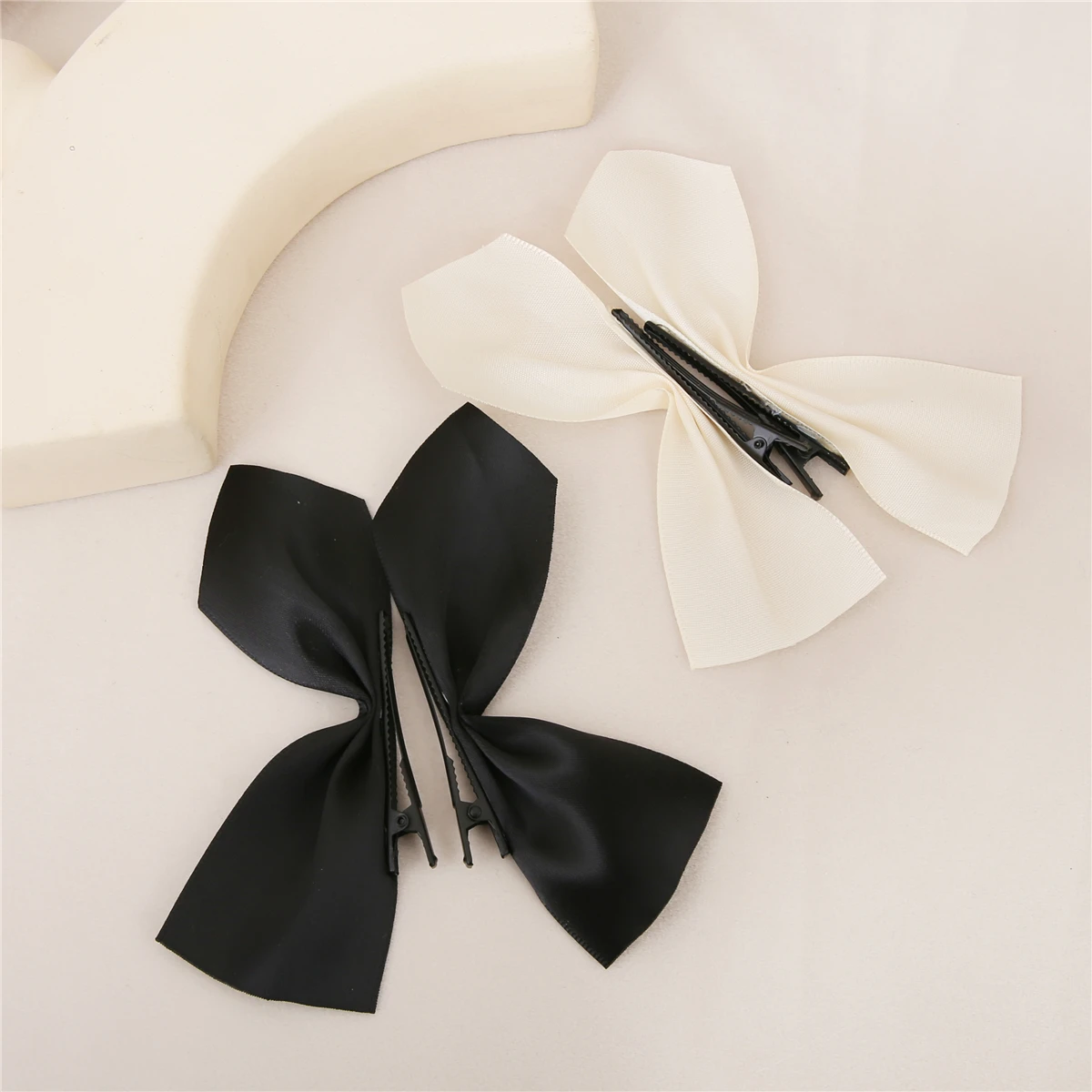 Black White Ribbon Hair Bows Clips Vintage Bowknot Side Hairpin Cute Girls Barrettes Headdress Hair Accessories for Women