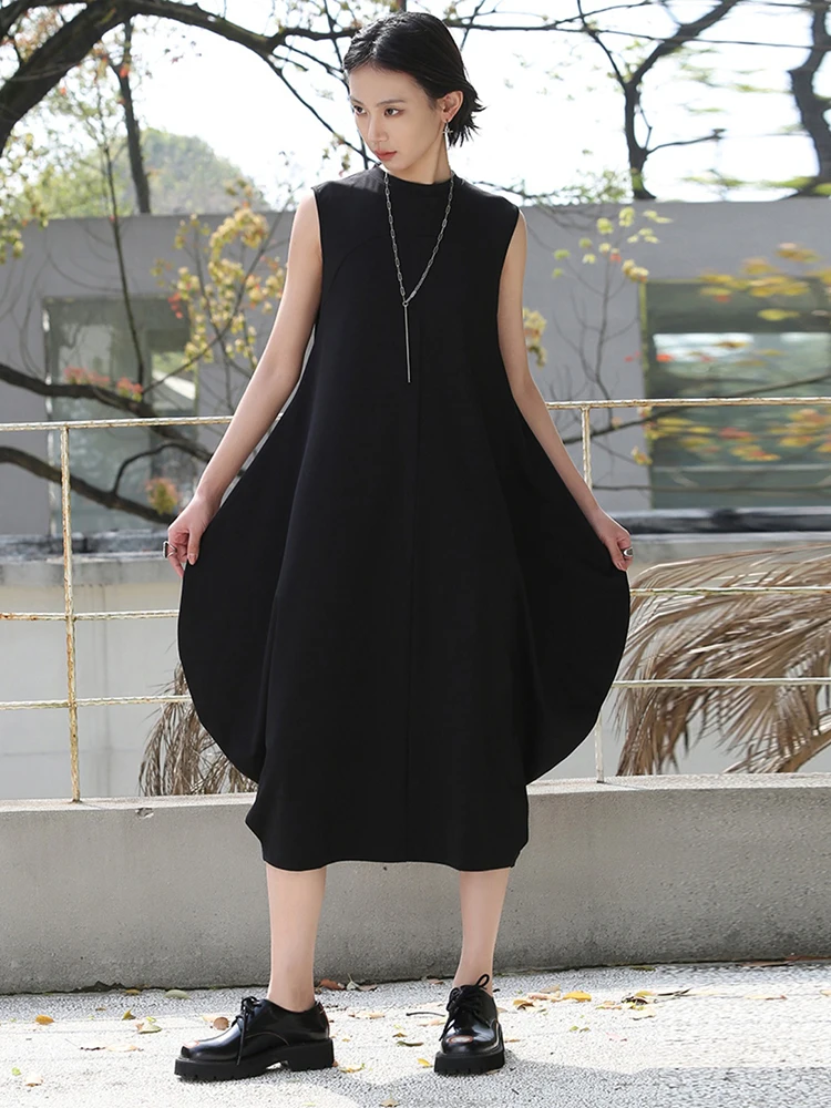 [EAM] Women Black Brief Shaped Long Elegant Dress New Round Neck Sleeveless Loose Fit Fashion Tide Spring Summer 2024 1DF7978