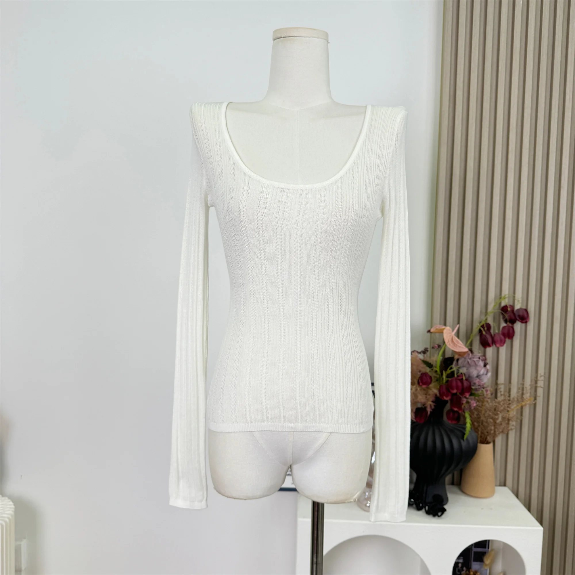 مريحة المرأة محبوك قاعدة قميص U الرقبة طويلة الأكمام سترة الخريف الشتاء التخسيس الصوف مزيج البلوز F359