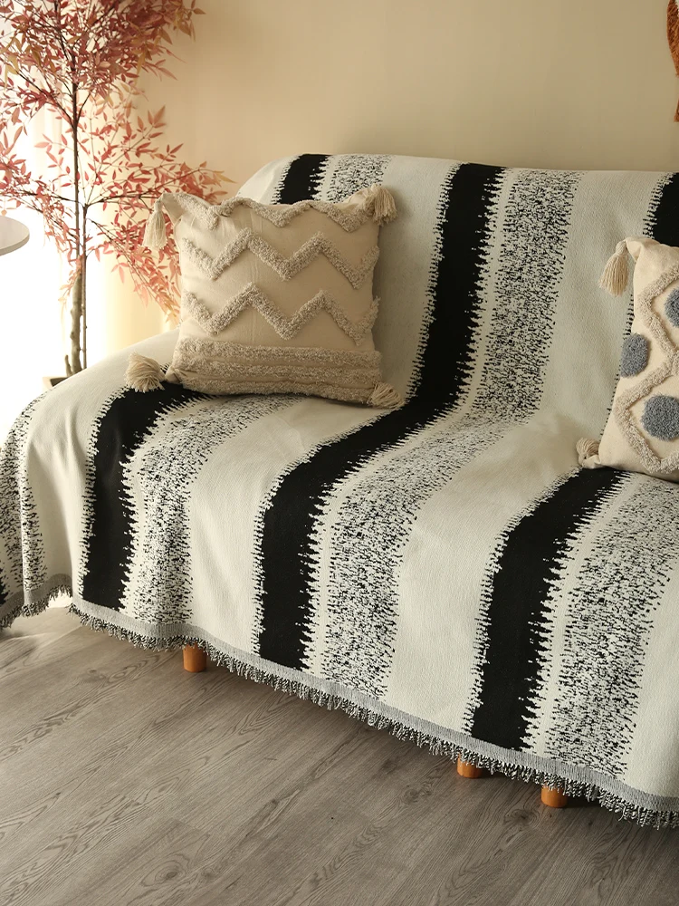 

Thiened Snow Velvet Sofa Cover Cloth Anti-Slip Universal Four Seasons Sofa Pad Dustproof Nordic Sle Tee-er