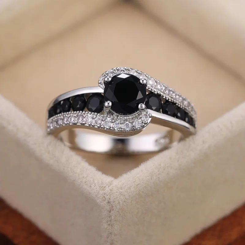 Personality Silver Color Black Stone Women Wedding Ring Dazzling Crystal Zircon Delicate Gift Top Quality Female Classic Jewelry