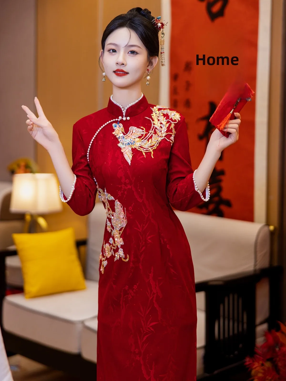 

Red Young Bride-to-be YuYun DengQuetiao Wedding Dr 2025 Spring New High-end Ceremony Costume Floral Pattern