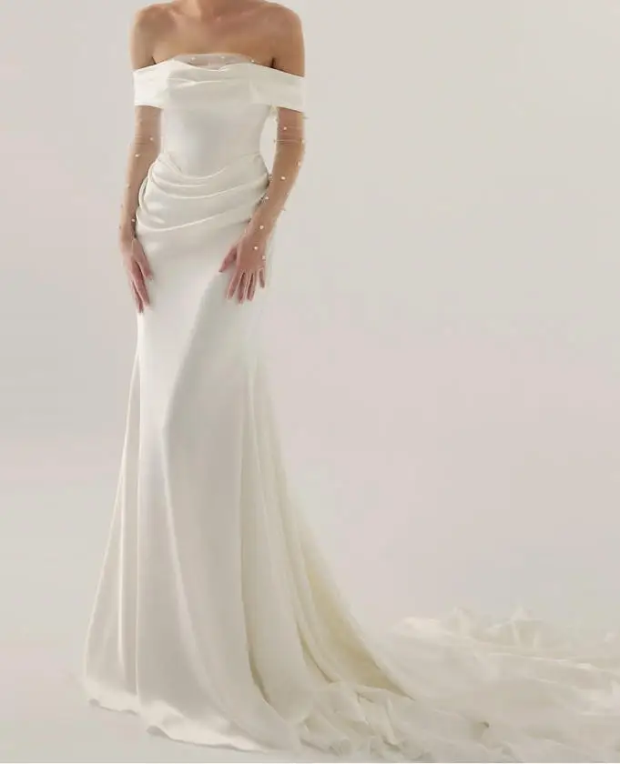 ZanBan Customised 2026 New Lvory Off Shoulder Satin Classic Wedding Dress Pleat Floor Length Saudi Arab Bridal Gown Court Train