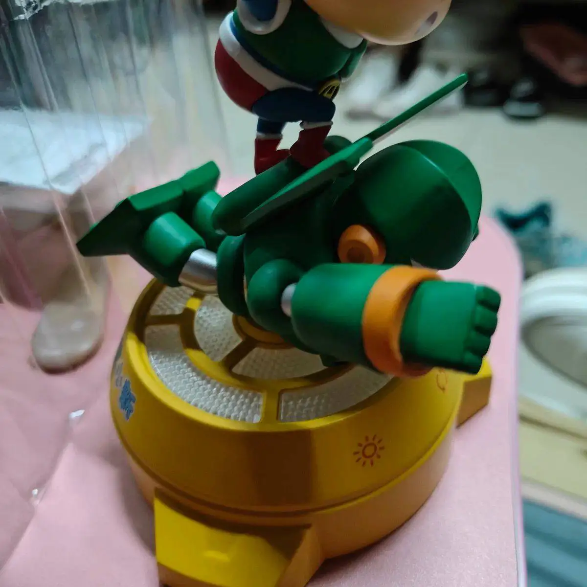 Genuine Rotating Crayon-Shin Night Light Action Kamen Figure Ornament Bedside Lamp Bedroom Decor Birthday Gift For Anime Fans