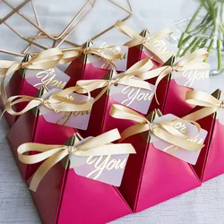 25 pieces Rose Red Triangle Wedding Candy Box European Marriage Engagement Birthday Baptism Souvenirs Gift Boxes For Guests B028