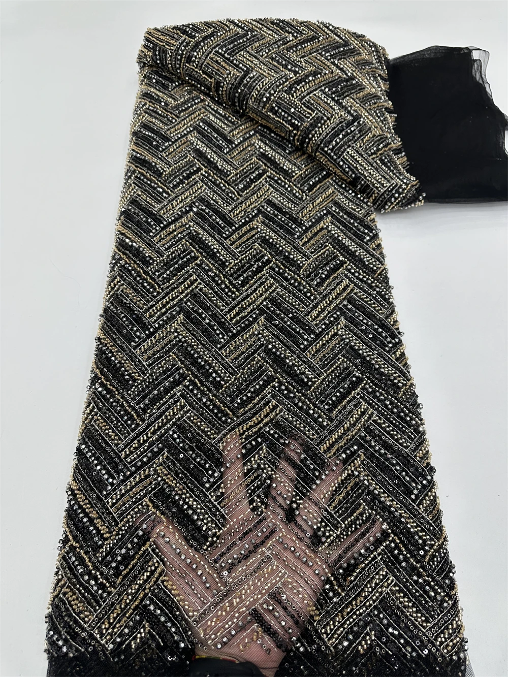 

Luxurious Nigerian African Beaded Lace Fabric with High Quality Sequins Embroidery for Dress Sewing - French Lace Design