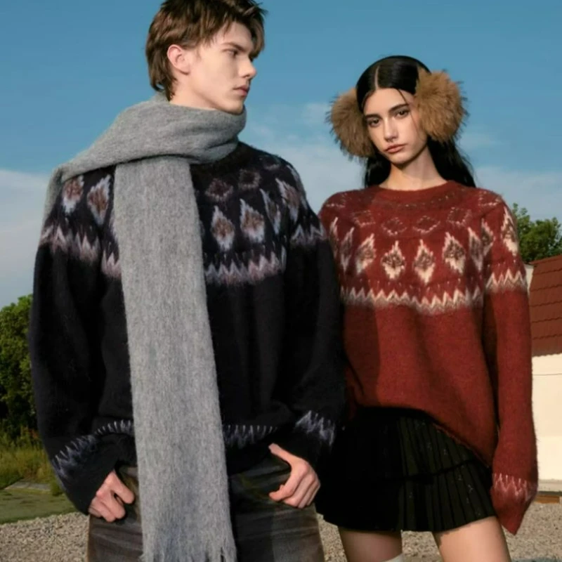 

American Retro Style Jacquard Sweater for Man Women 2026 Autumn Winter Fashion Sweater Loose Thickened Warmth Knit Pullover Top