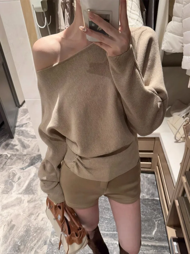 

Knitted Sweater Women Korean Sweet Spicy Girl Off Shoulder Slanted Collar Long Sleeve Slim Fit Autumn New Fashion Inner Top