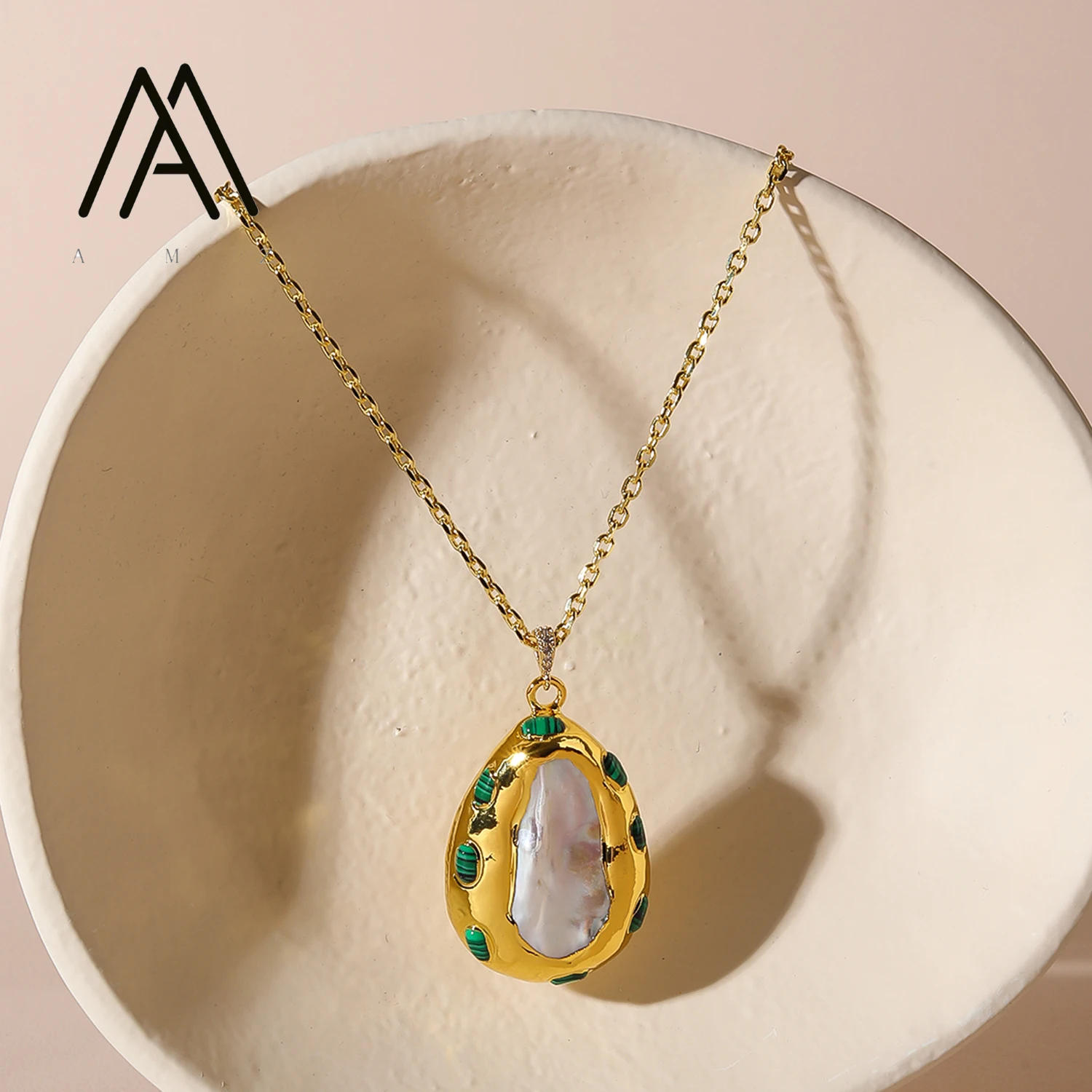 colar-de-perolas-naturais-de-agua-doce-classico-elegante-pingente-de-pedra-preciosa-18k-corrente-banhada-a-ouro-joias-femininas-acessorio-de-joias-de-festa