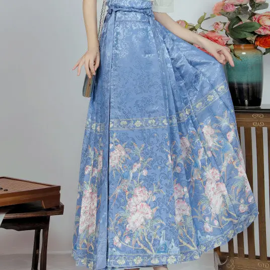 Original Hanfu Horse-face Skirt High End Jacquard Woven Fabric Women's Clothing Traditional Horse Face Skirt Spring Autumn view 5