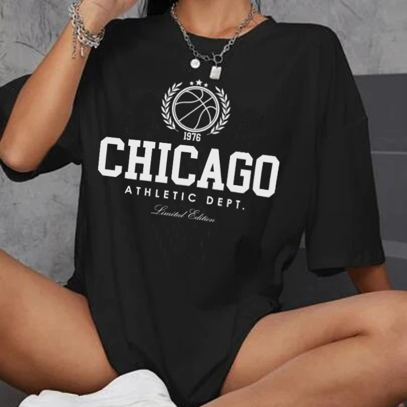 

Chicago Basketball Oversized Varsity T Shirts Women Retro Sports Graphic T-Shirts Female Vintage Streetwear Tees Fashion Tops