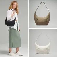 Waterproof Yoga Fitness Sports Bag Women's Single Shoulder Crossbody Handbag Dumpling Shape Horned Bag Nylon Soft Bag