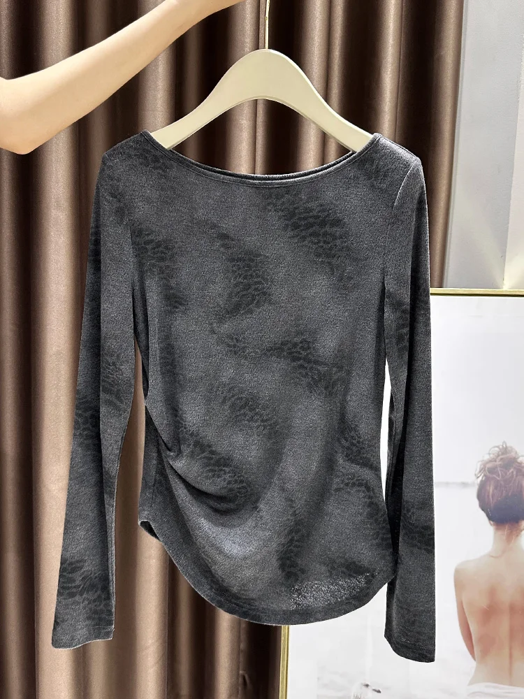 

Unique Leopard Print Knitted Slim Fit Long Sve Women's T-irt Casual Chic Base Layer Top for Early Autumn Folded Collar